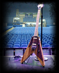 Paul Crook's Warmoth V build before a show