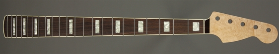 D5N983